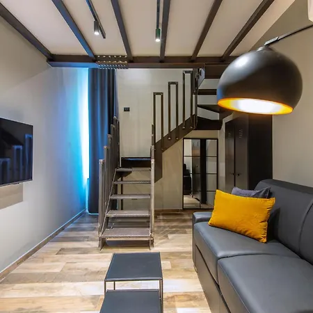 Urbane 44 Neapol