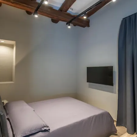 Urbane 44 Penzion 4*